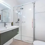 Tasteful 1 Bdr Flat W/balcony & Pool By Lovelystay Quarteira