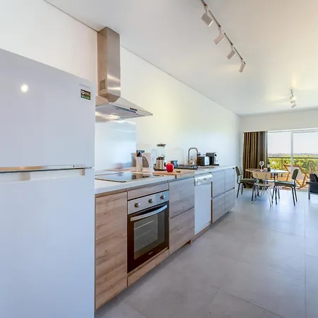 Tasteful 1 Bdr Flat W/balcony & Pool By Lovelystay Appartement *